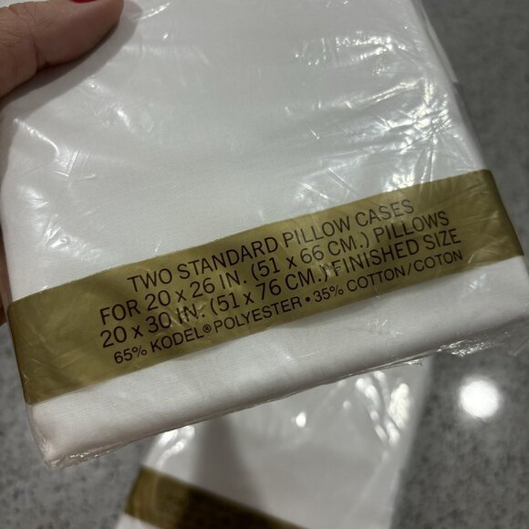 Vintage Springmaid Marvelaire Pillowcases Standard White Muslin New Farmhouse - Picture 5 of 6